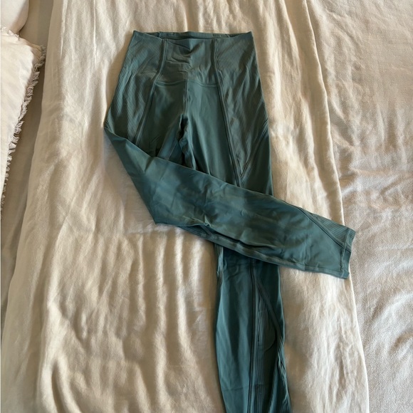 Lululemon leggings - Picture 3 of 5